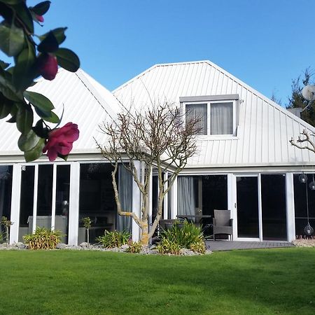 Berni'S Boutique Bnb Christchurch Luaran gambar