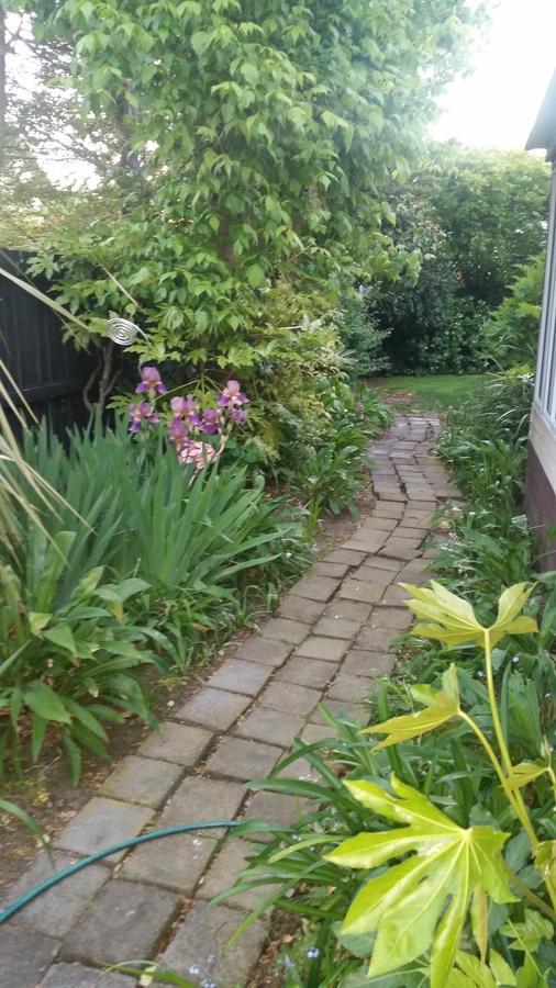 Berni'S Boutique Bnb Christchurch Luaran gambar